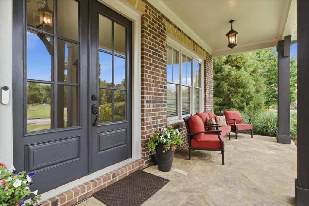 Listing photo 6