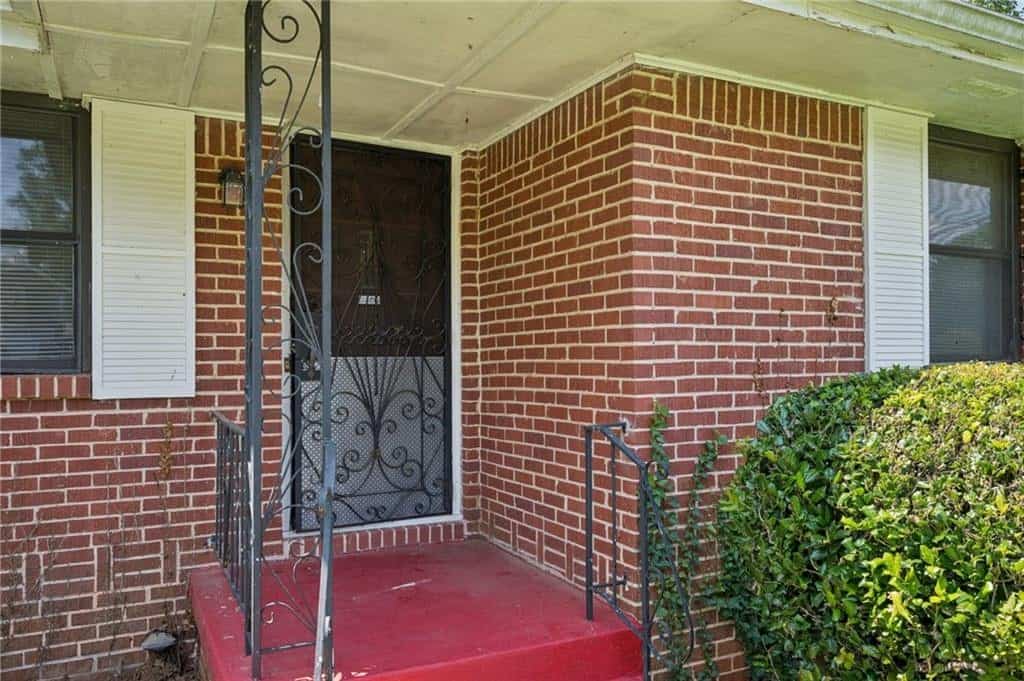 Listing photo 6
