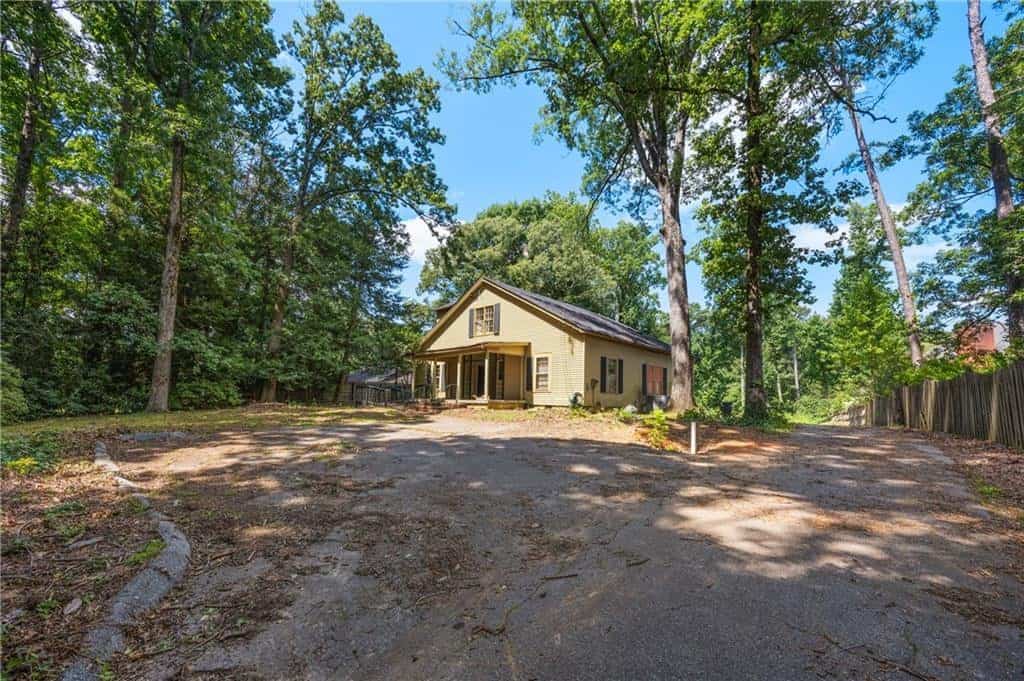 3740 Peachtree Dunwoody Road NE, Atlanta, GA 30342