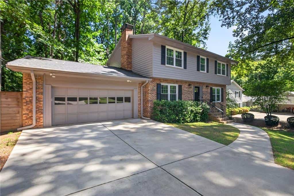 4371 Vintage Lane, Dunwoody, GA 30338