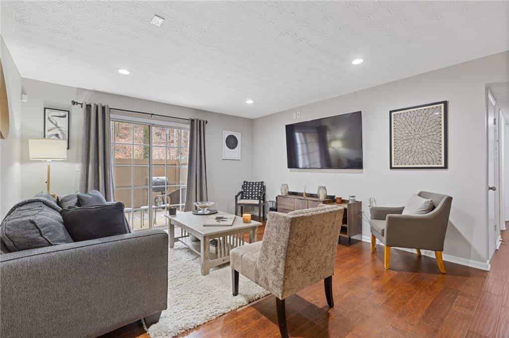 3135 Seven Pines Court 106 #106, Atlanta, GA 30339