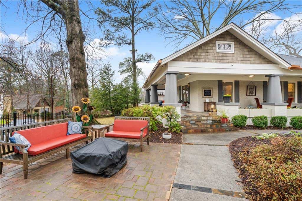 Listing photo 4