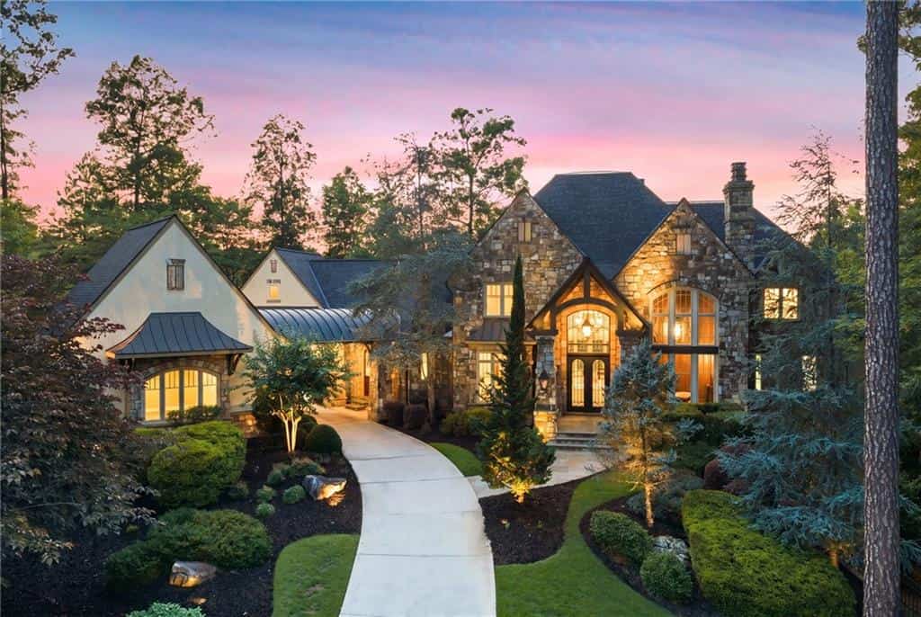 4763 Blackwater, Suwanee, GA 30024