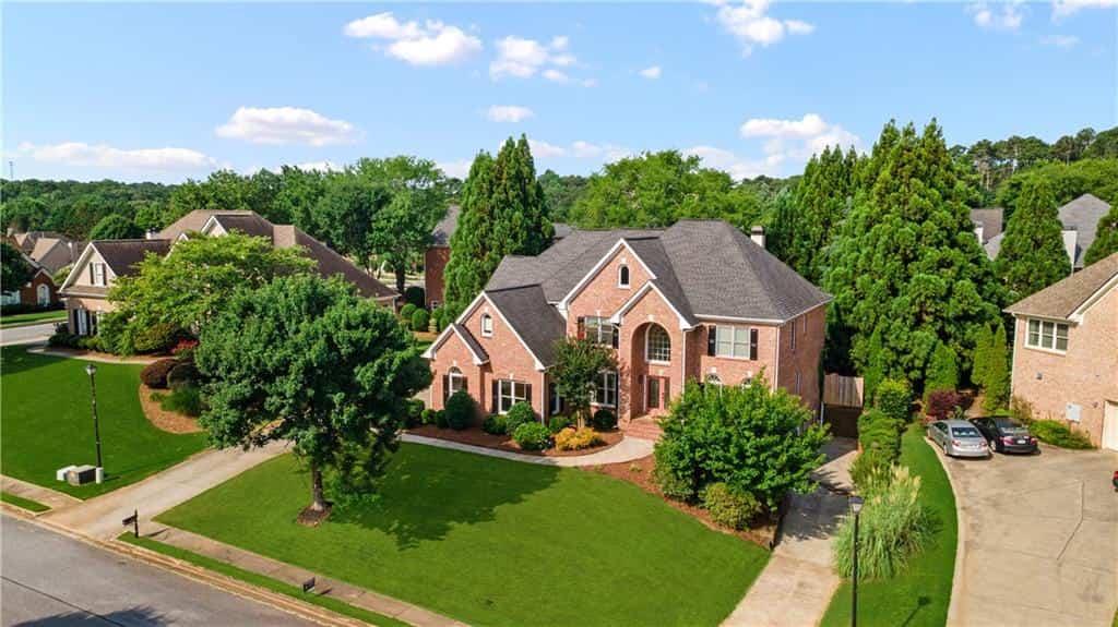 1431 Threepine Place SW, Lilburn, GA 30047
