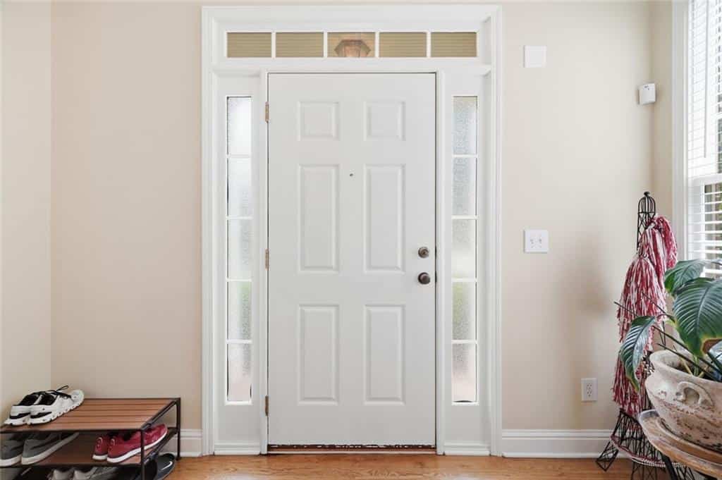 Listing photo 6