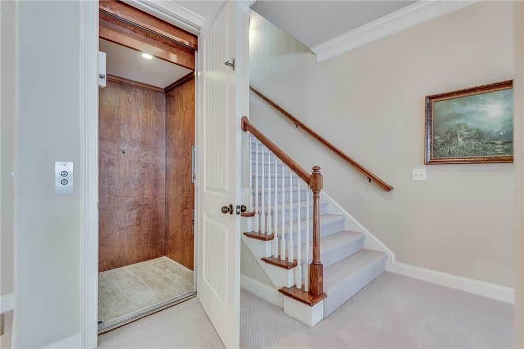 Listing photo 6