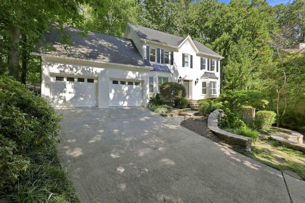 Listing photo 6