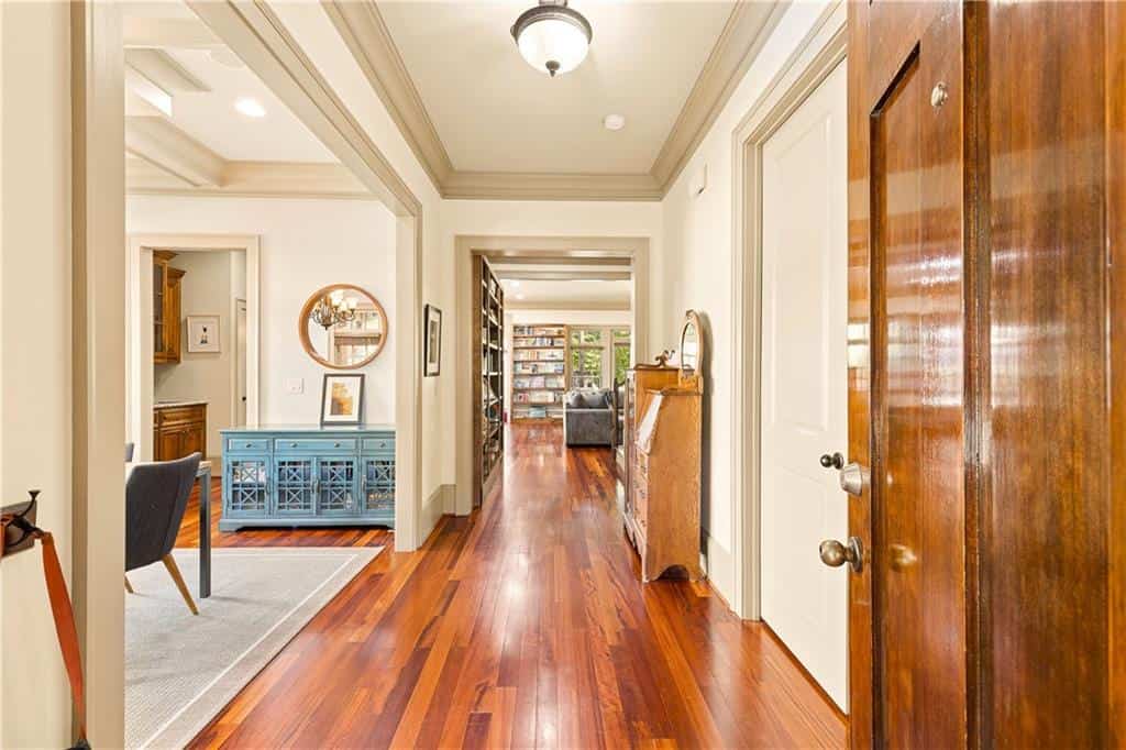 Listing photo 6