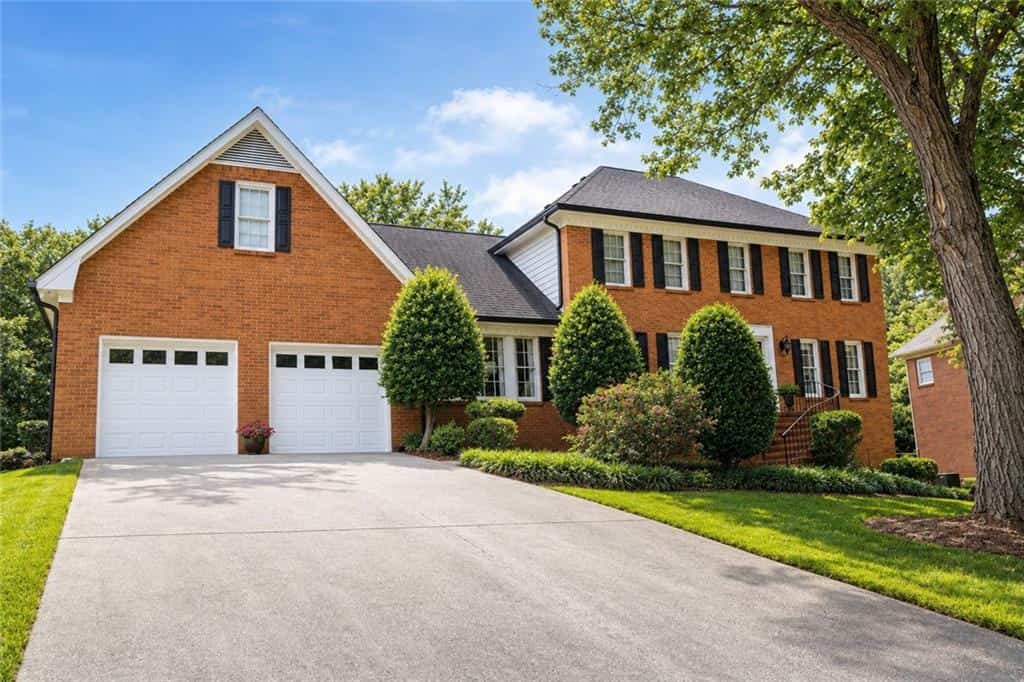 2472 Chimney Top Lane, Snellville, GA 30078