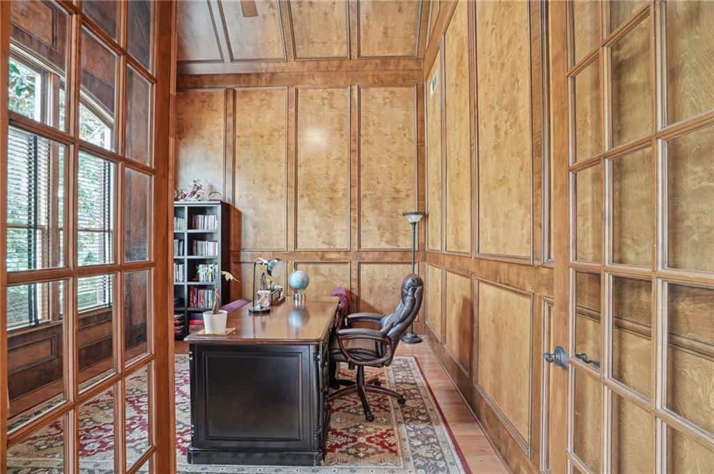 Listing photo 6