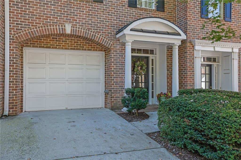 1607 Waters Edge Trail, Roswell, GA 30075