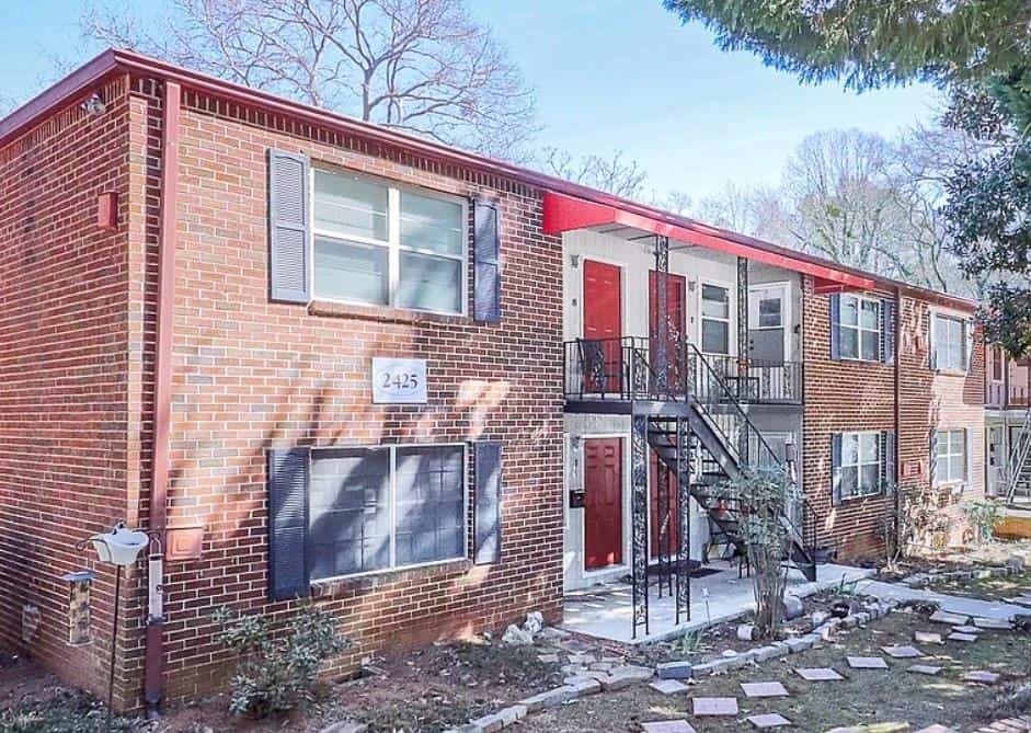 2425 Lawrenceville Highway 8 #8, Decatur, GA 30033