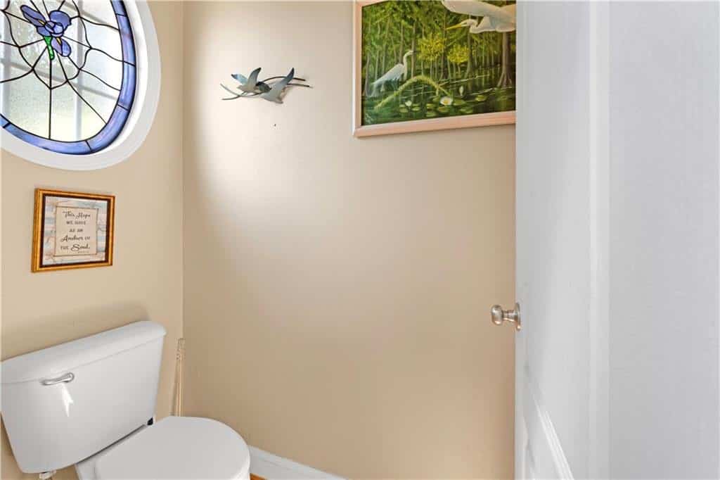 Listing photo 6