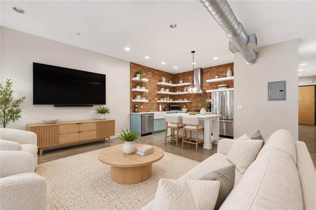 680 Greenwood Avenue NE 209 #209, Atlanta, GA 30306
