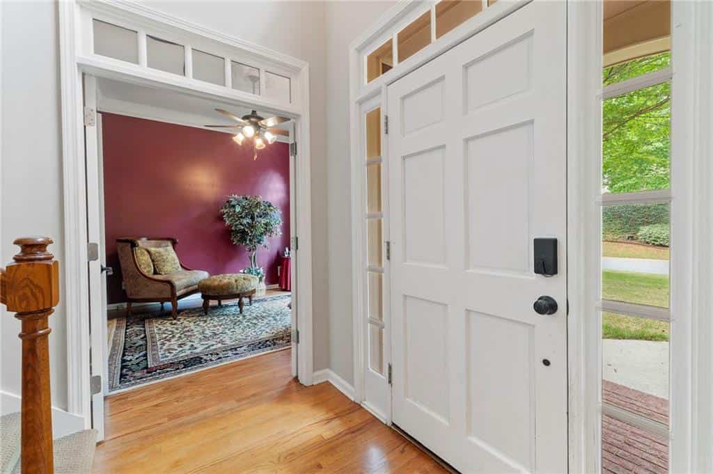 Listing photo 6