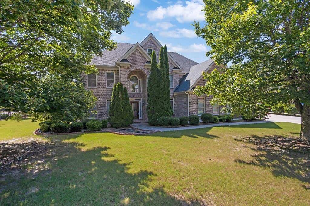 1800 Brandie Elaine Avenue, Snellville, GA 30078