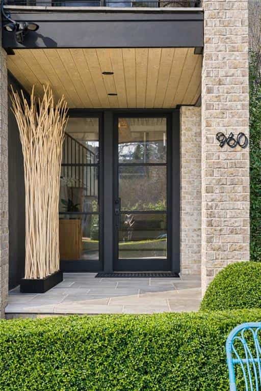 Listing photo 6