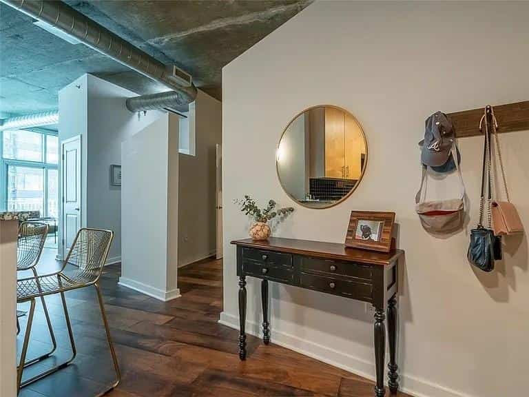 Listing photo 6