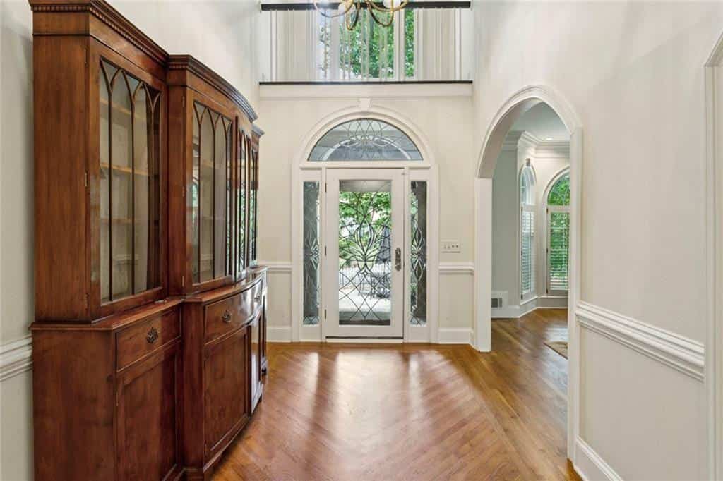 Listing photo 6