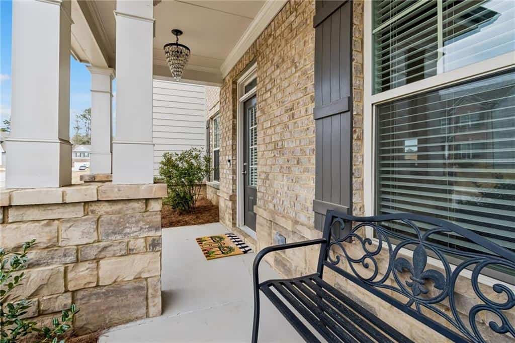 Listing photo 4
