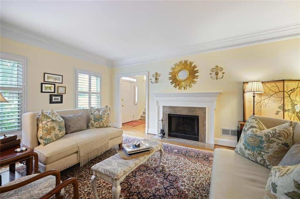 Listing photo 6