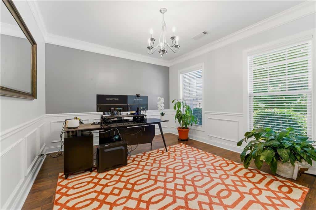 Listing photo 6