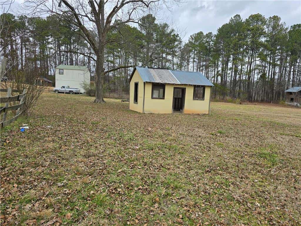 Listing photo 6