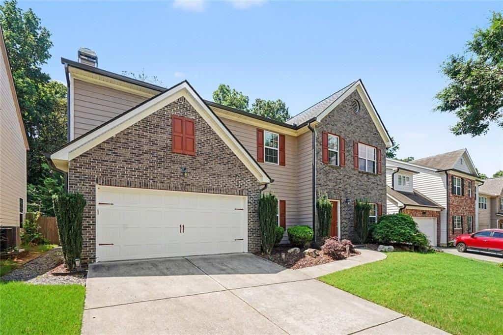 Listing photo 3