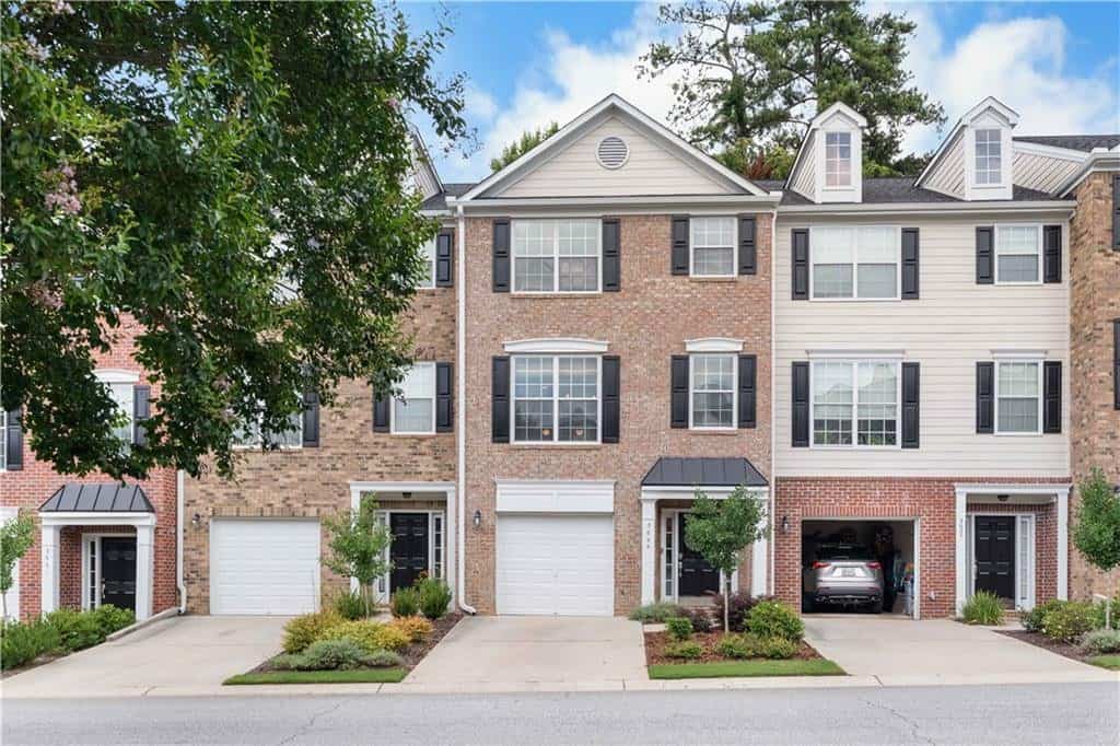 3635 Chattahoochee Summit Drive SE 14 #14, Atlanta, GA 30339