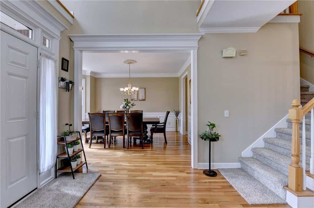 Listing photo 6