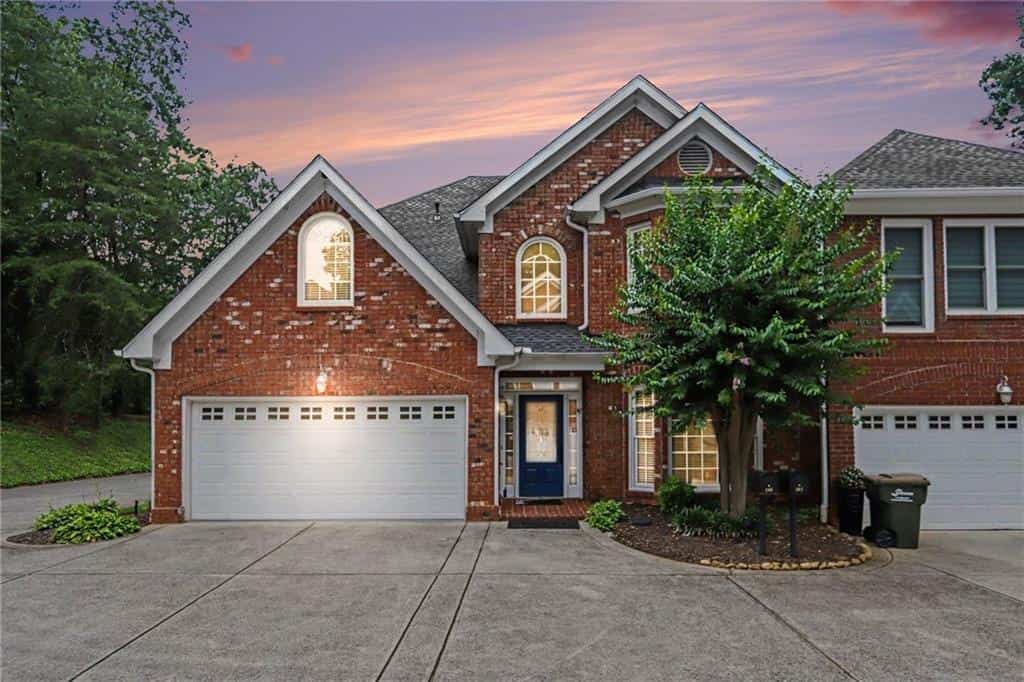 6375 Glenridge Drive, Sandy Springs, GA 30328