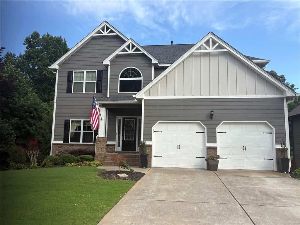 1820 Walking Horse Trail, Cumming, GA 30041