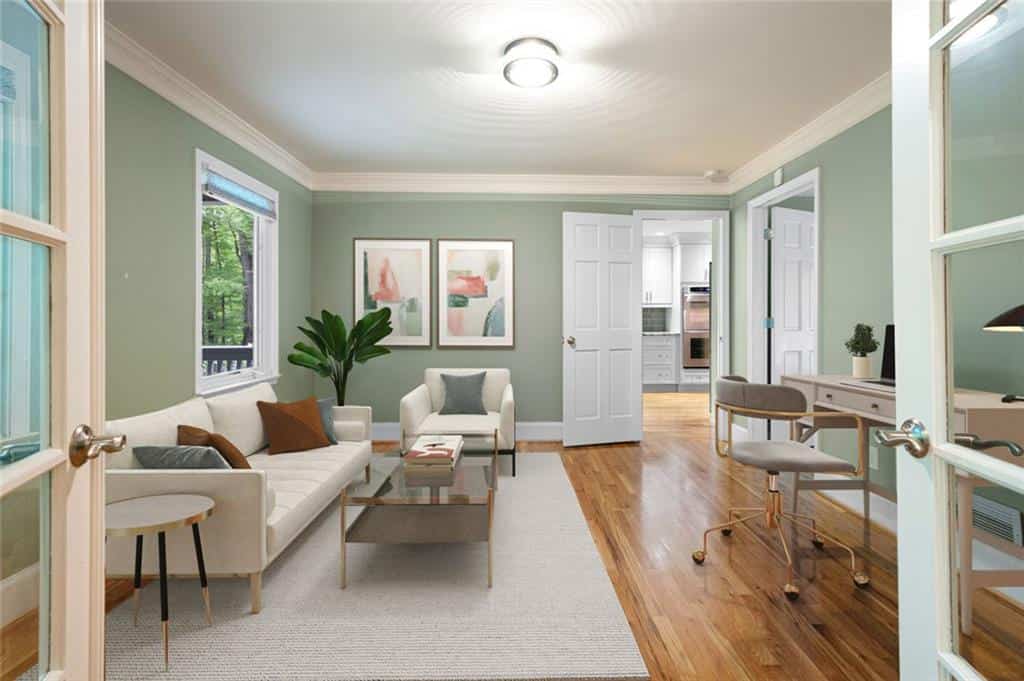 Listing photo 4