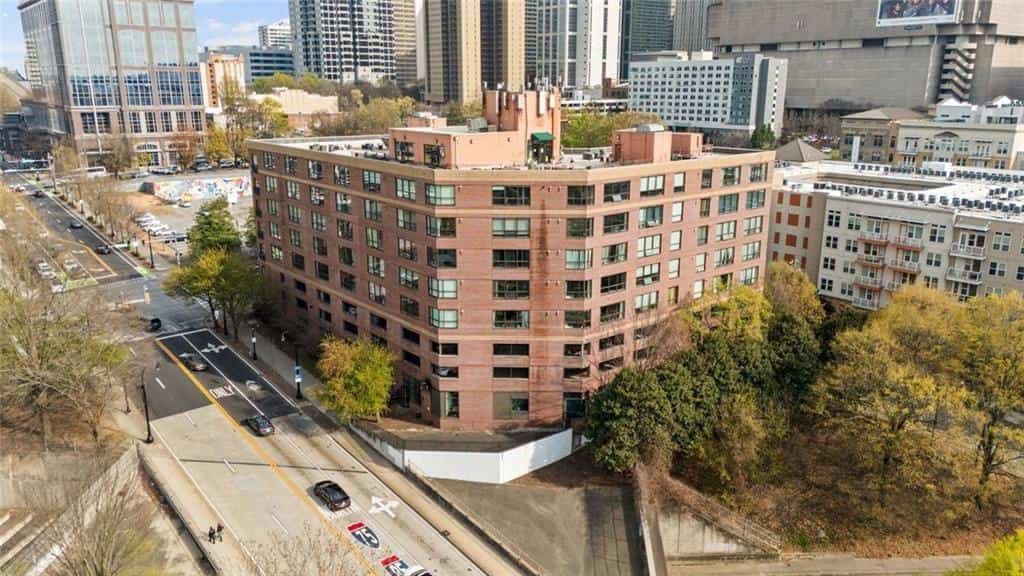 115 W Peachtree Place NW 509 #509, Atlanta, GA 30313