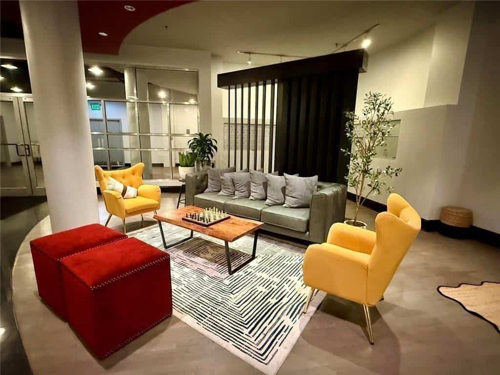 115 W Peachtree Place NW 509 #509, Atlanta, GA 30313