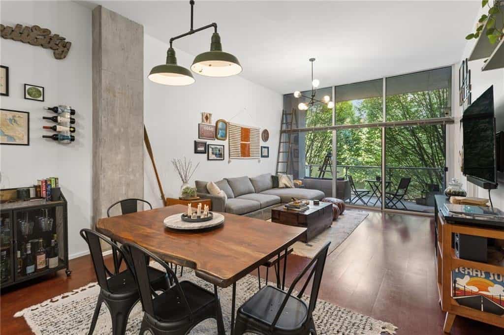 Listing photo 6