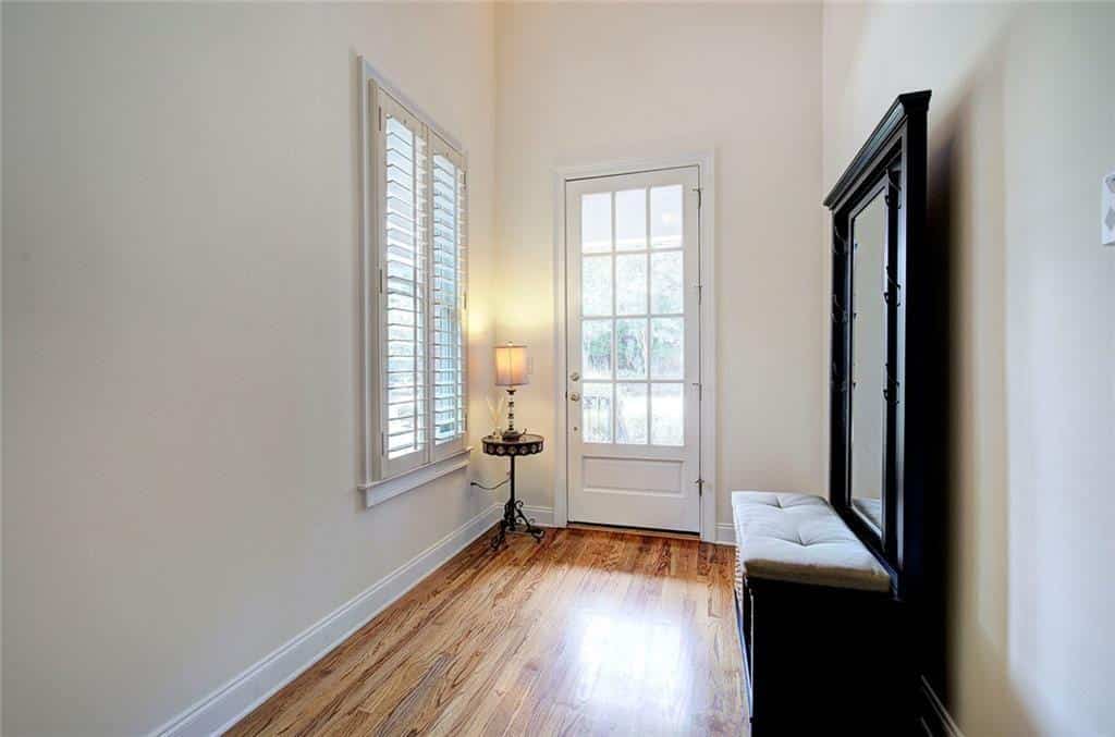 Listing photo 6