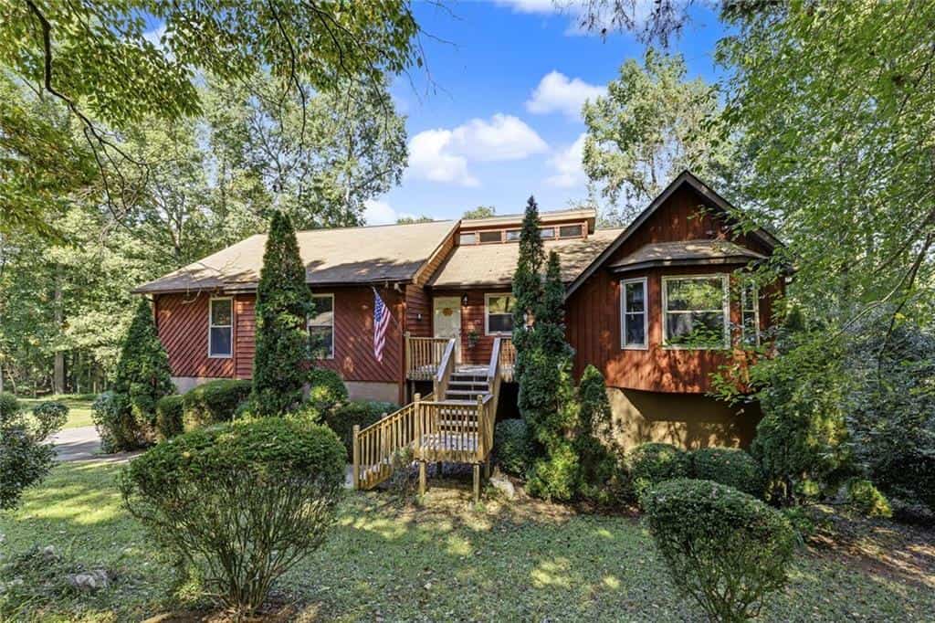 708 Cobb Trail, Woodstock, GA 30188
