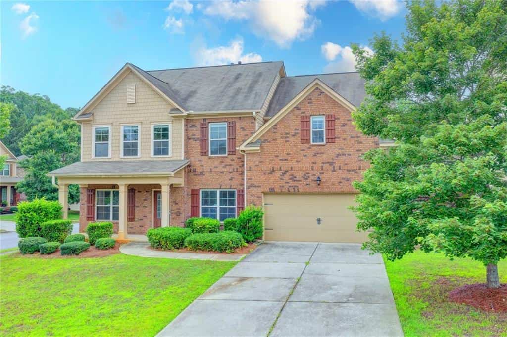 4228 Woods Creek Lane, Suwanee, GA 30024