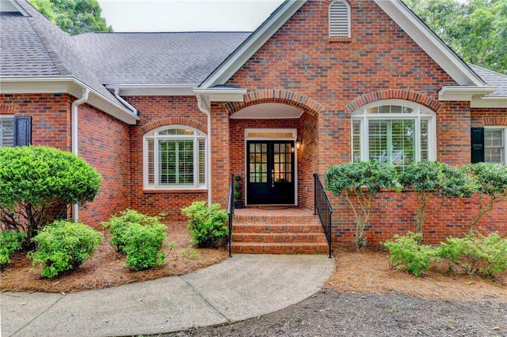 3515 Woodbury Creek Drive, Cumming, GA 30041