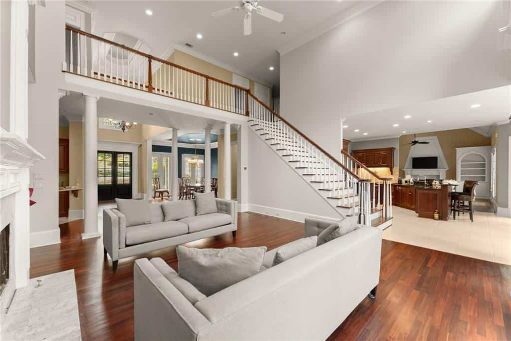 Listing photo 6