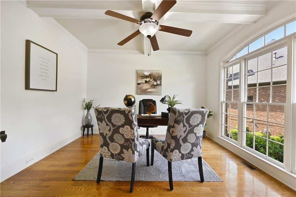 Listing photo 6