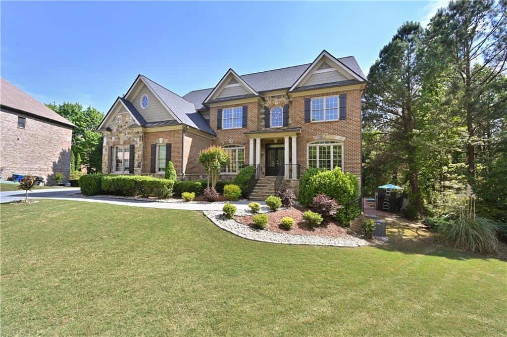 Listing photo 3