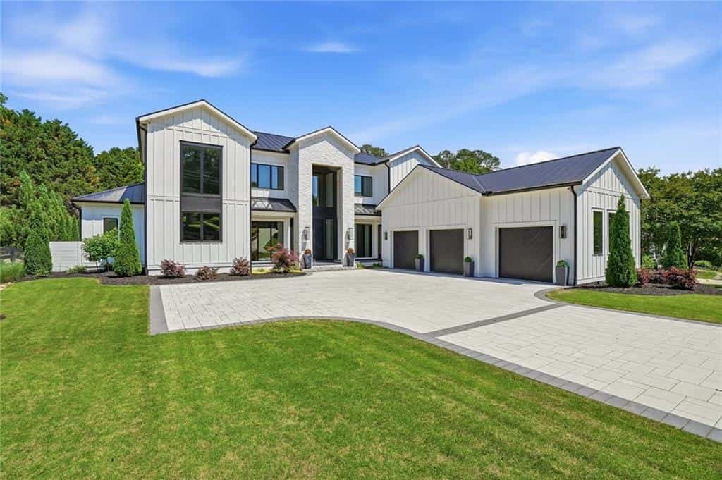 1267 Thomas Circle, Roswell, GA 30075