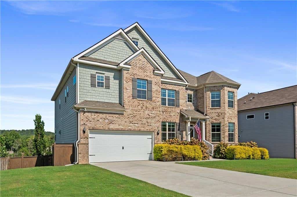 Listing photo 4