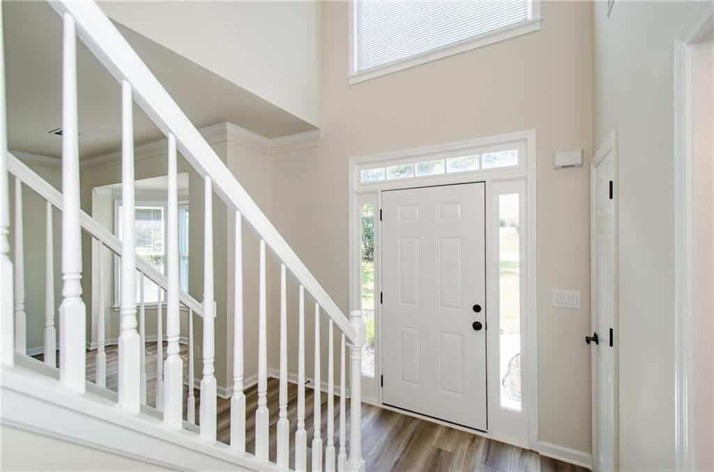 Listing photo 6