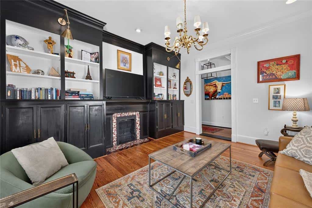 Listing photo 6
