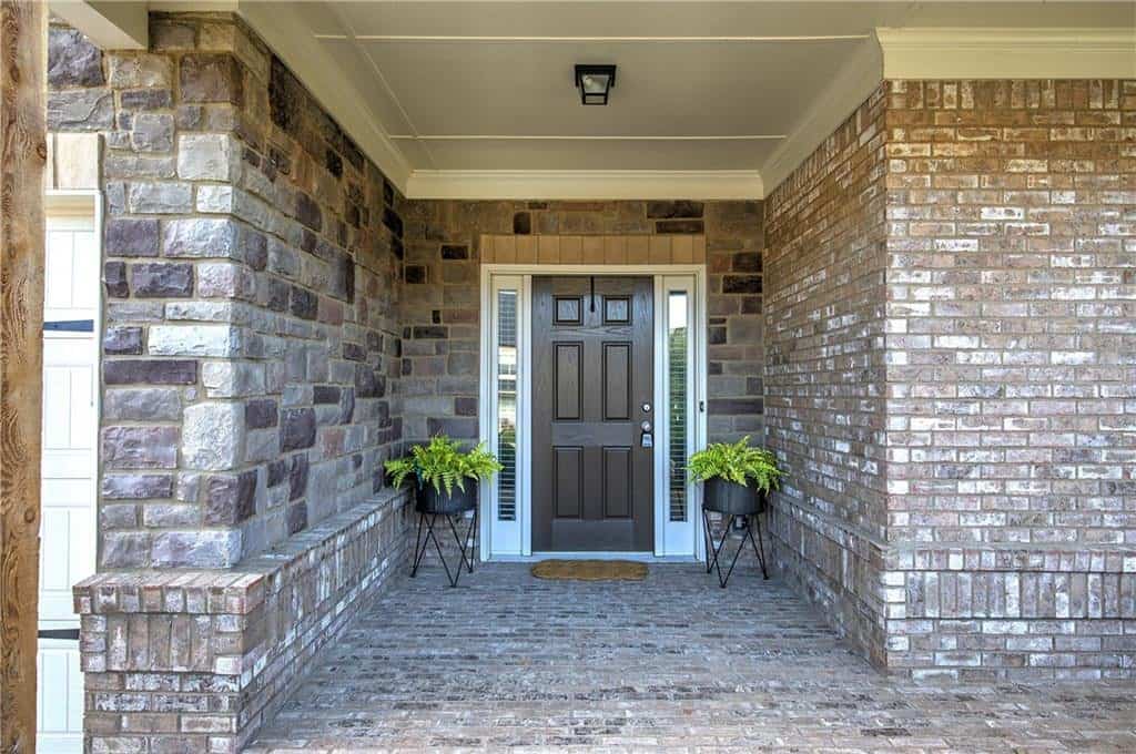 Listing photo 6