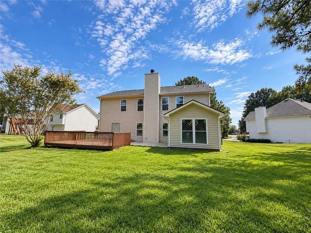 Listing photo 6
