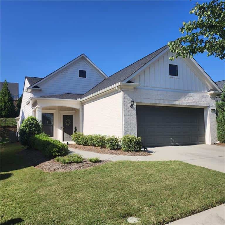 5639 Maple Bluff Way, Hoschton, GA 30548